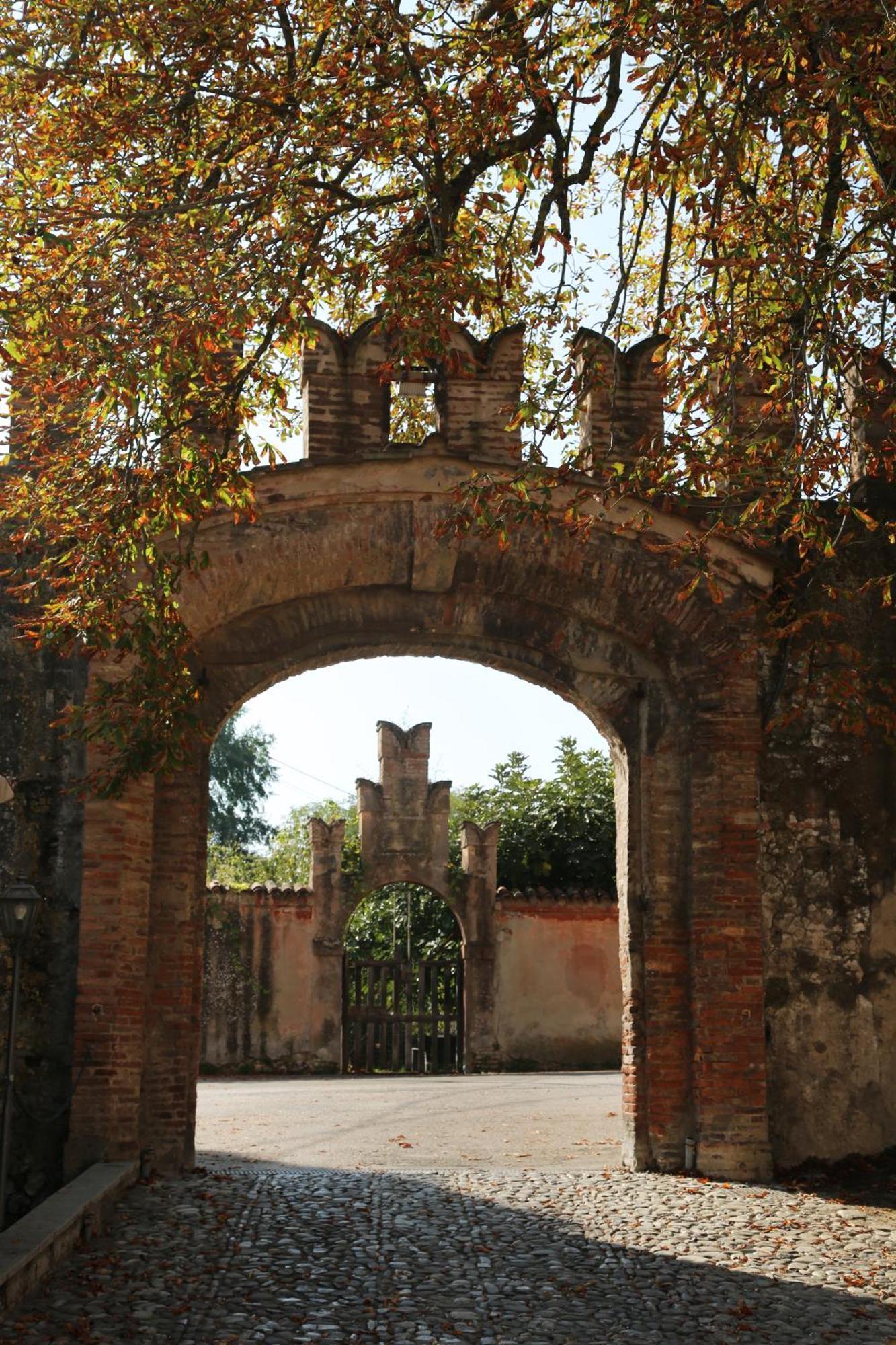 Appartamenti Palazzo De Rossi Sasso Marconi Exteriör bild